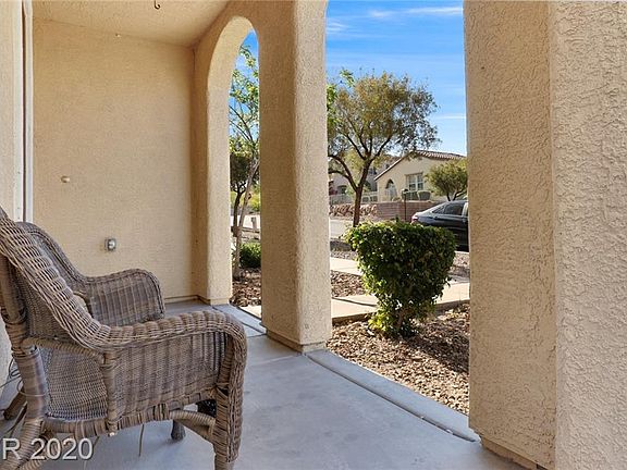 2nd image of 8556 Pinellia Ct