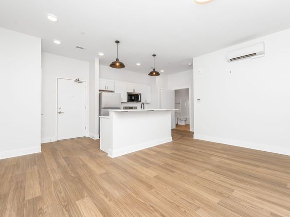 640 Eastern Ave SE #3A