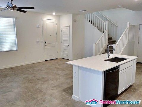4th image of 2772 S Catherine Dr