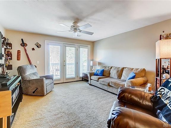3rd image of 1720 Waterstone Blvd