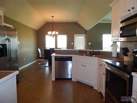 5th image of 9303 Cypress Lake Drive