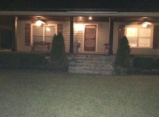 863 Standing Rock Rd, Senoia, GA 30276