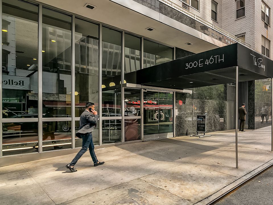 1st image of 300 E 46th St APT 8C