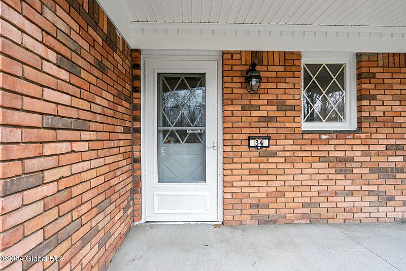 4th image of 34 Beechwood Drive