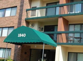 1840 Huntington Blvd #Bw511, Hoffman Estates, IL