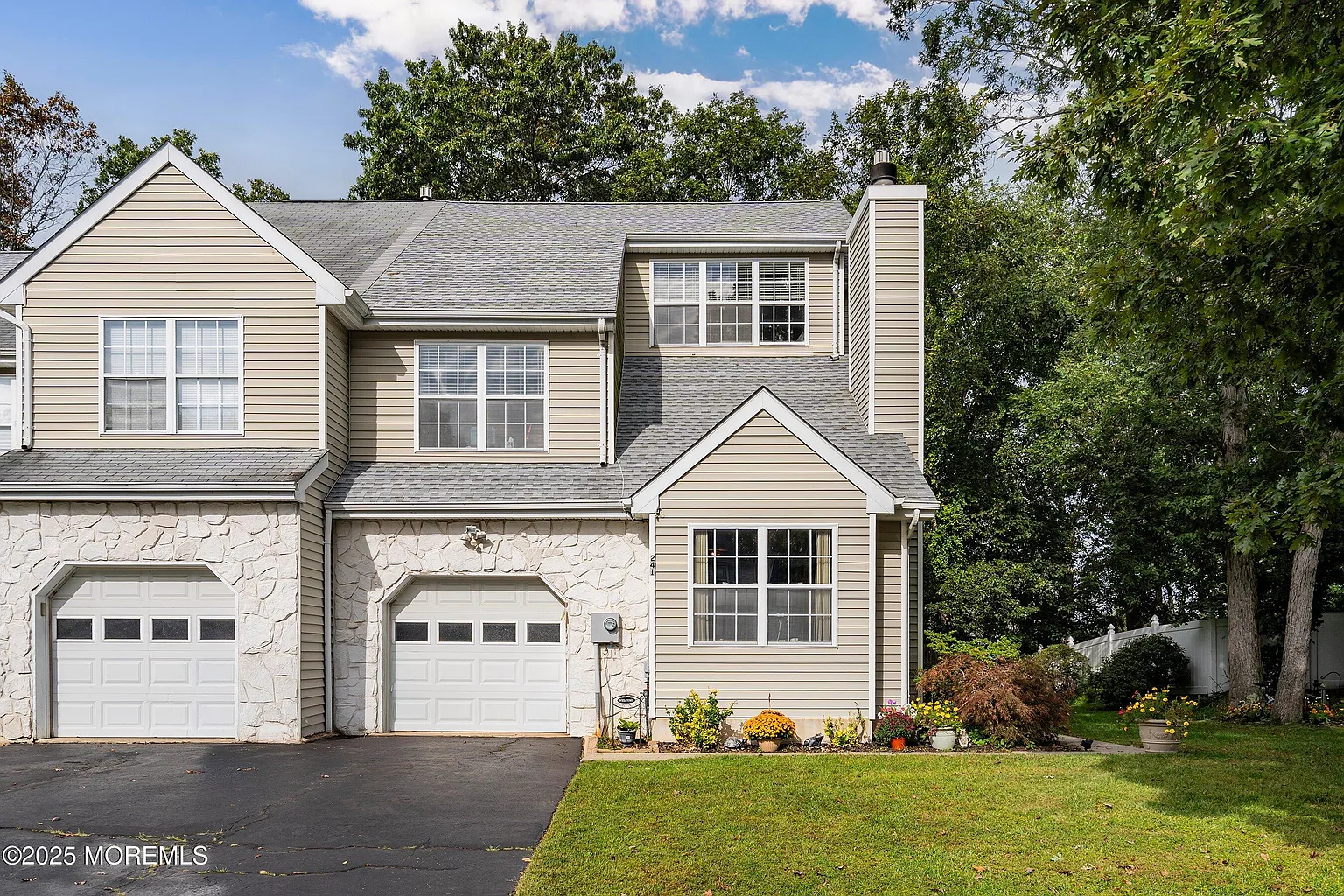 241 Moses Milch Drive photo 1