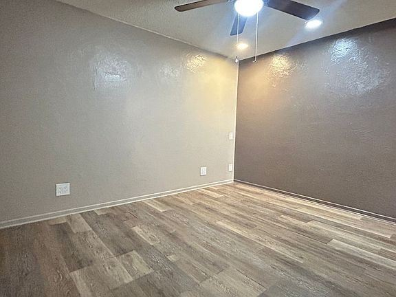 3rd image of 13501 Inglewood Ave APT A