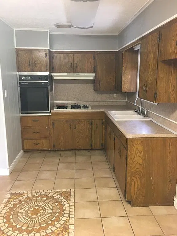 3025 Valley View — Photo 4