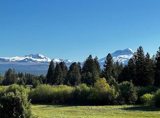 69877 Meadow View Rd, Sisters, OR 97759