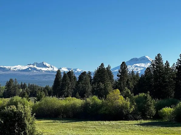 69877 Meadow View Rd, Sisters, OR 97759