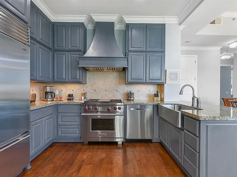 801 E Beach Dr #TW2704 — Photo 28