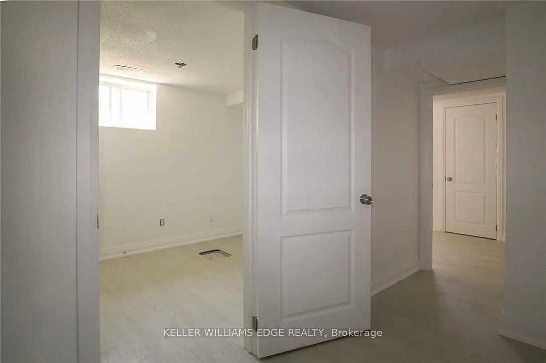 2 bed, $1,700 — Photo 4