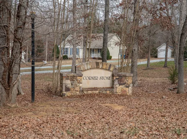 188 Heatherstone Ct #19, Timberlake, NC 27583