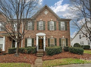 20204 Amy Lee Dr, Cornelius, NC 28031