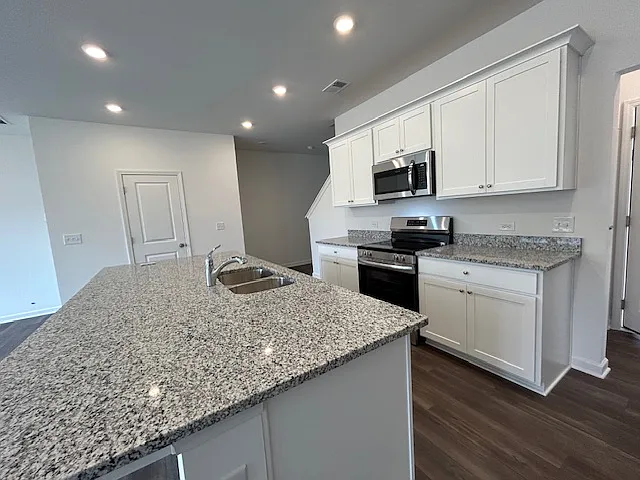 Spacious kitchen