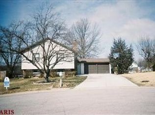 3 Yankee Jim Ct, Saint Peters, MO 63376