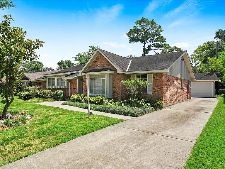 4406 Rosebay Dr — Photo 31