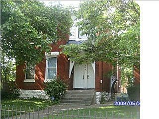 2nd image of 313 E Saint Catherine St
