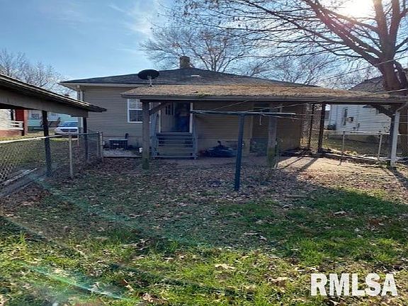 2nd image of 212 W Park St