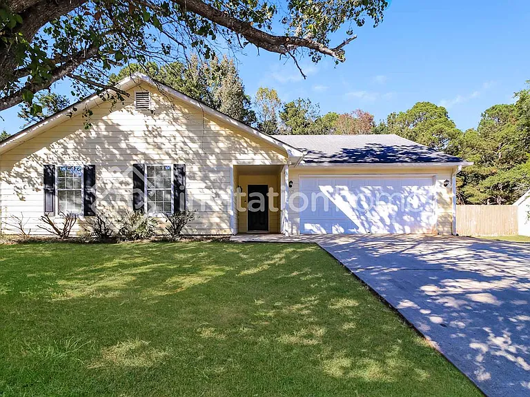 185 Mountainview Dr — Photo 1