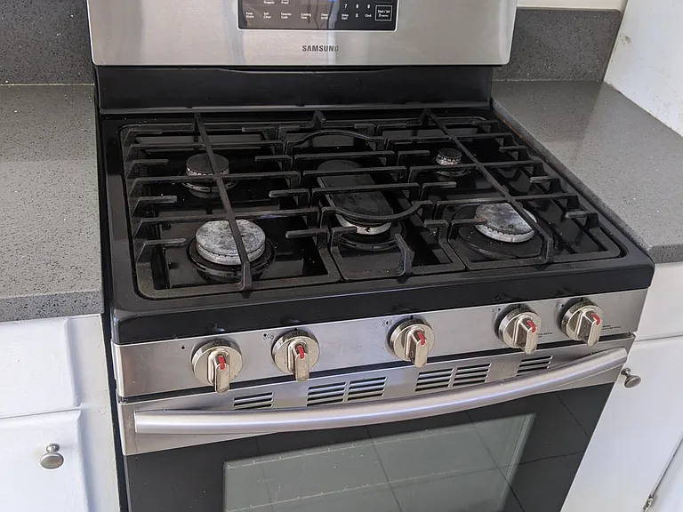 Stove stainless