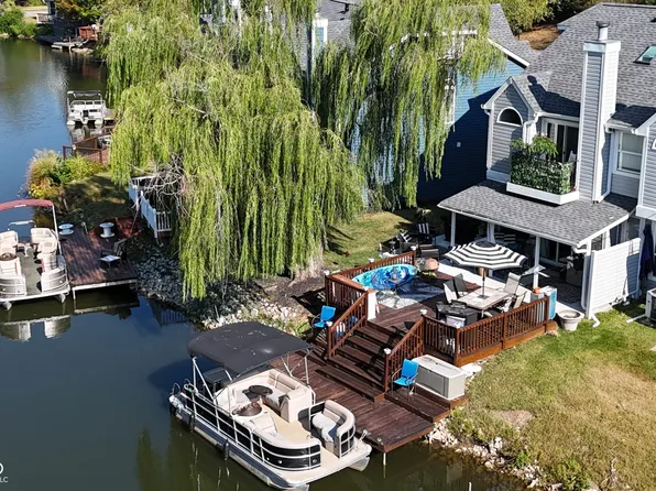 7453 Oceanline Dr, Indianapolis, IN 46214