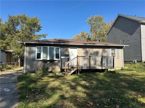 1764 W Packard St, Decatur, IL 62522