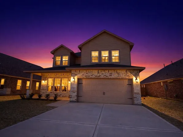 126 Comal Dr, Baytown, TX 77523