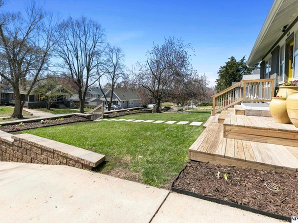 5018 Izard St, Omaha, NE 68132