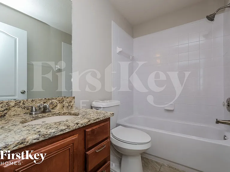 2018 Heartland Cir — Photo 9