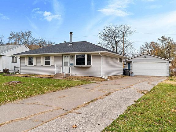 2nd image of 2607 Cypress Dr