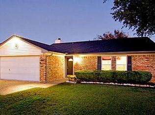 1608 Stiles Ct, Midlothian, TX 76065