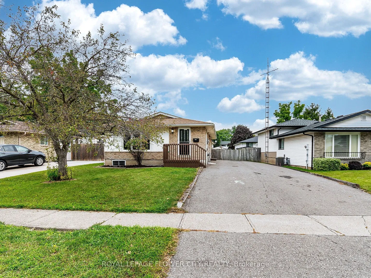 3 bed, $2,200 — Photo 3