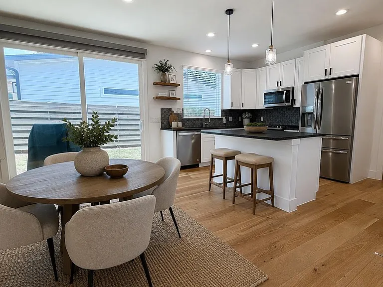 6102 Ponca St #2 — Photo 3