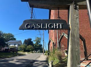 65 West St APT 404, New Milford, CT 06776