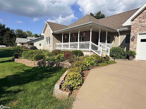 5th image of 2301 Walton Lake Dr