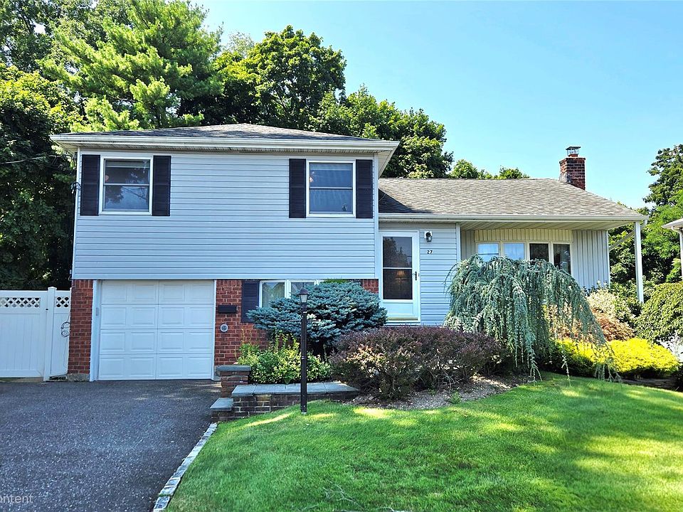 1st image of 27 Humphrey Drive
