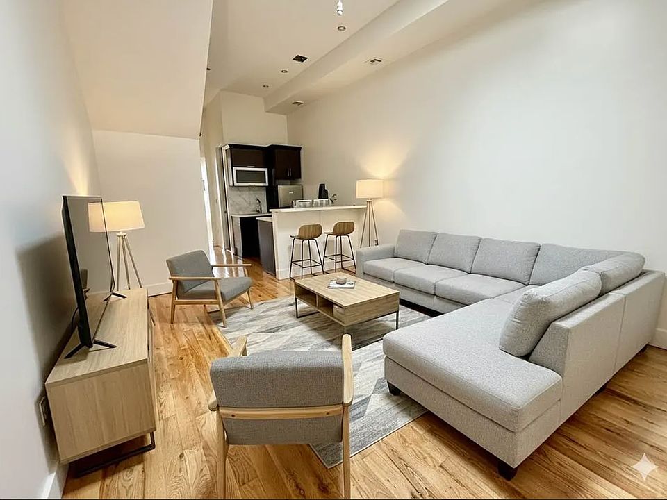 1st image of 168 Cooper St APT 1L