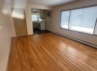 3870 Ruby St UNIT 2SE, Schiller Park, IL 60176