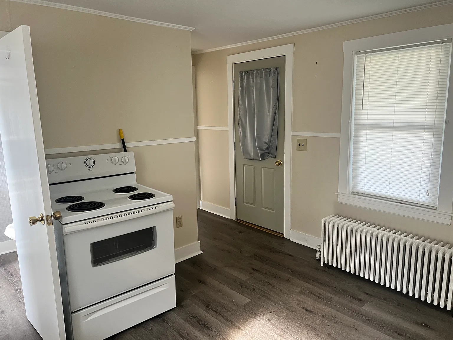 2-Bedroom Apartment for Rent in Augusta, ME — Photo 4