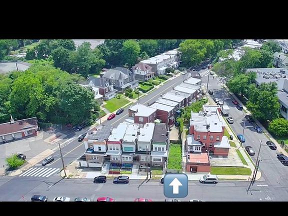 5th image of 922 W Tabor Rd