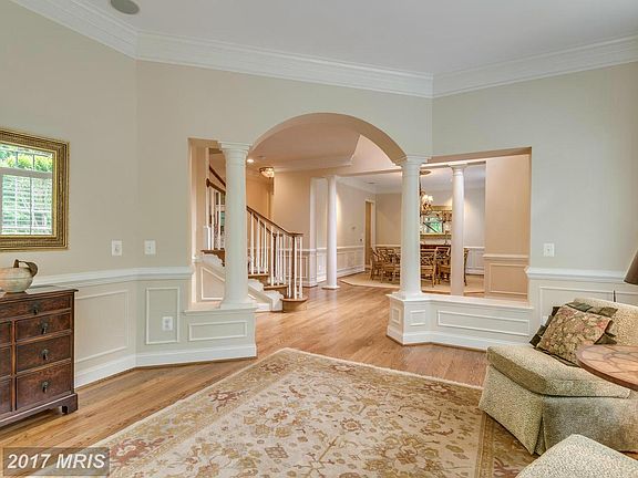 4th image of 11698 Caris Glenne Dr