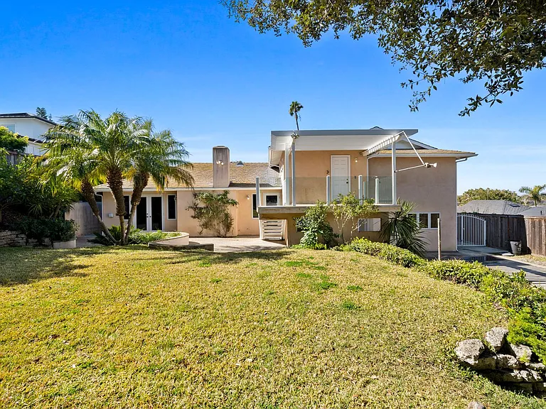 732 Bison Ave — Photo 26