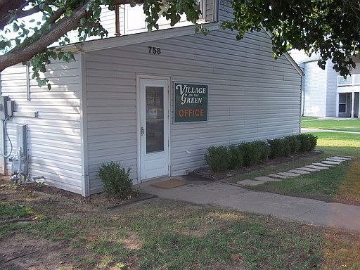 2nd image of 746 Plaza Dr APT A