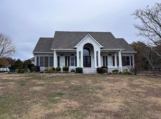20 Oak Hill Dr, White, GA 30184