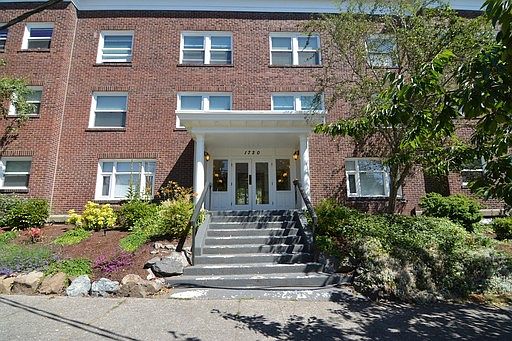 2nd image of 1720 E Denny Way APT 020