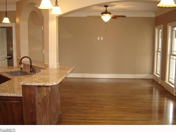 5th image of 7611 Charles Place Dr