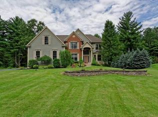 13 Magnolia Dr, Saratoga Springs, NY 12866