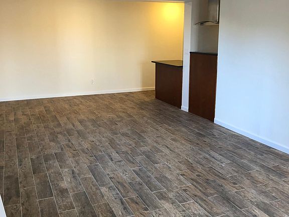 2nd image of 409 N Broadway APT 42