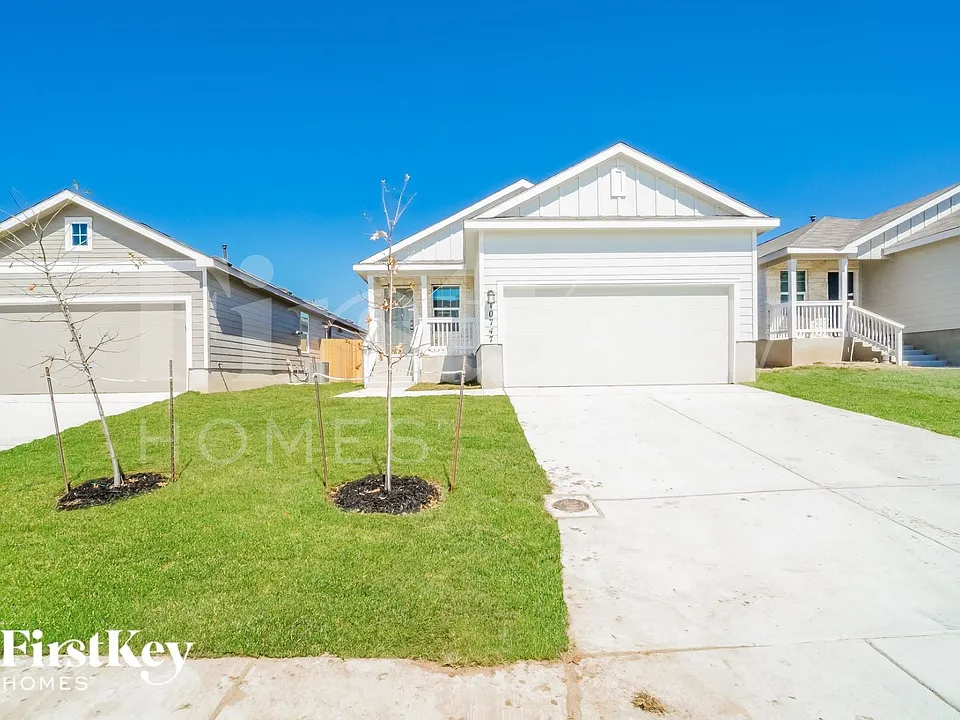 10747 Prusiner Dr